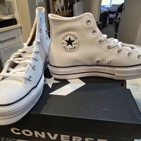 Converse Chuck Taylor All Star Platform WHITE Leather High Top MENS SIZE 10 NEW - Picture 3 of 13